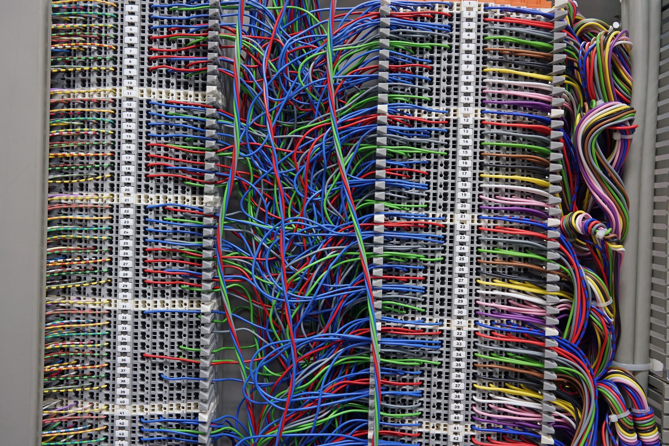 Elektrische Anlagen 3